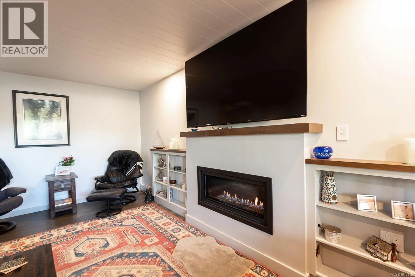 1220 Margaret Pl