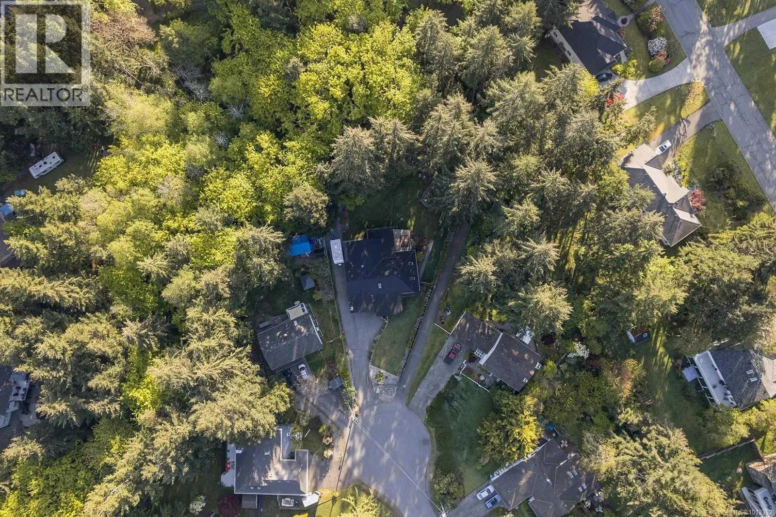 1220 Margaret Pl