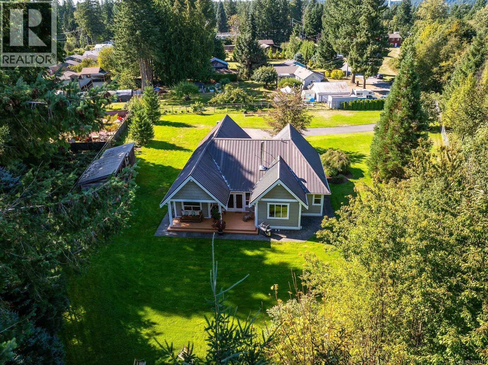 2435 Charleville Rd