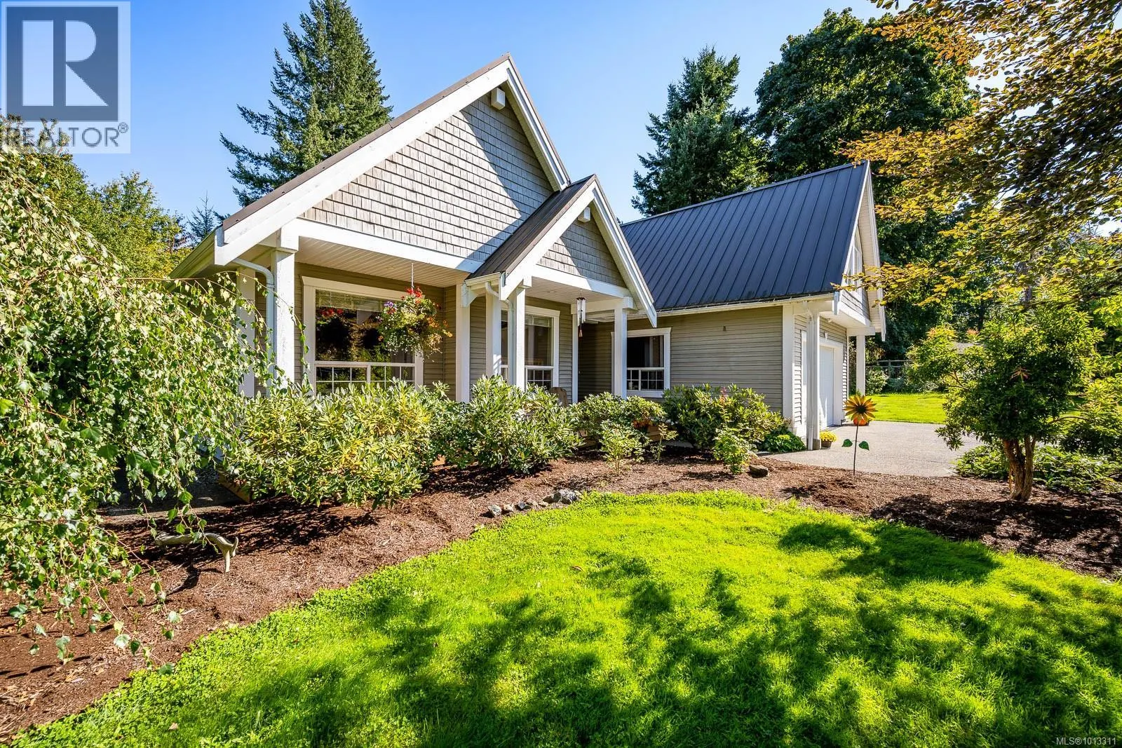 2435 Charleville Rd