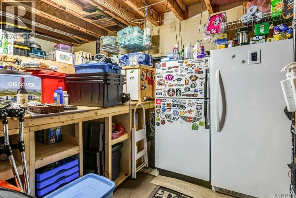D 828 Washington Way