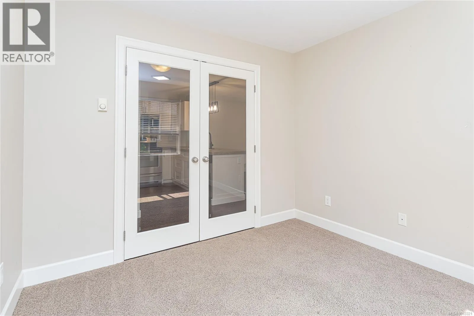 201 4436 Hedgestone Pl