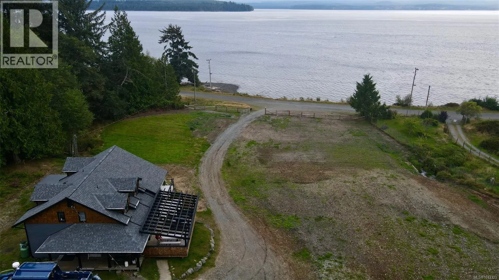 305 Kaleva Rd