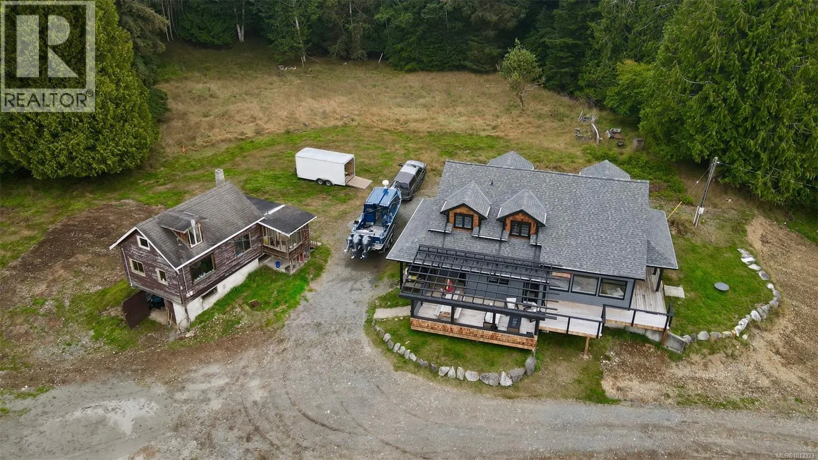305 Kaleva Rd