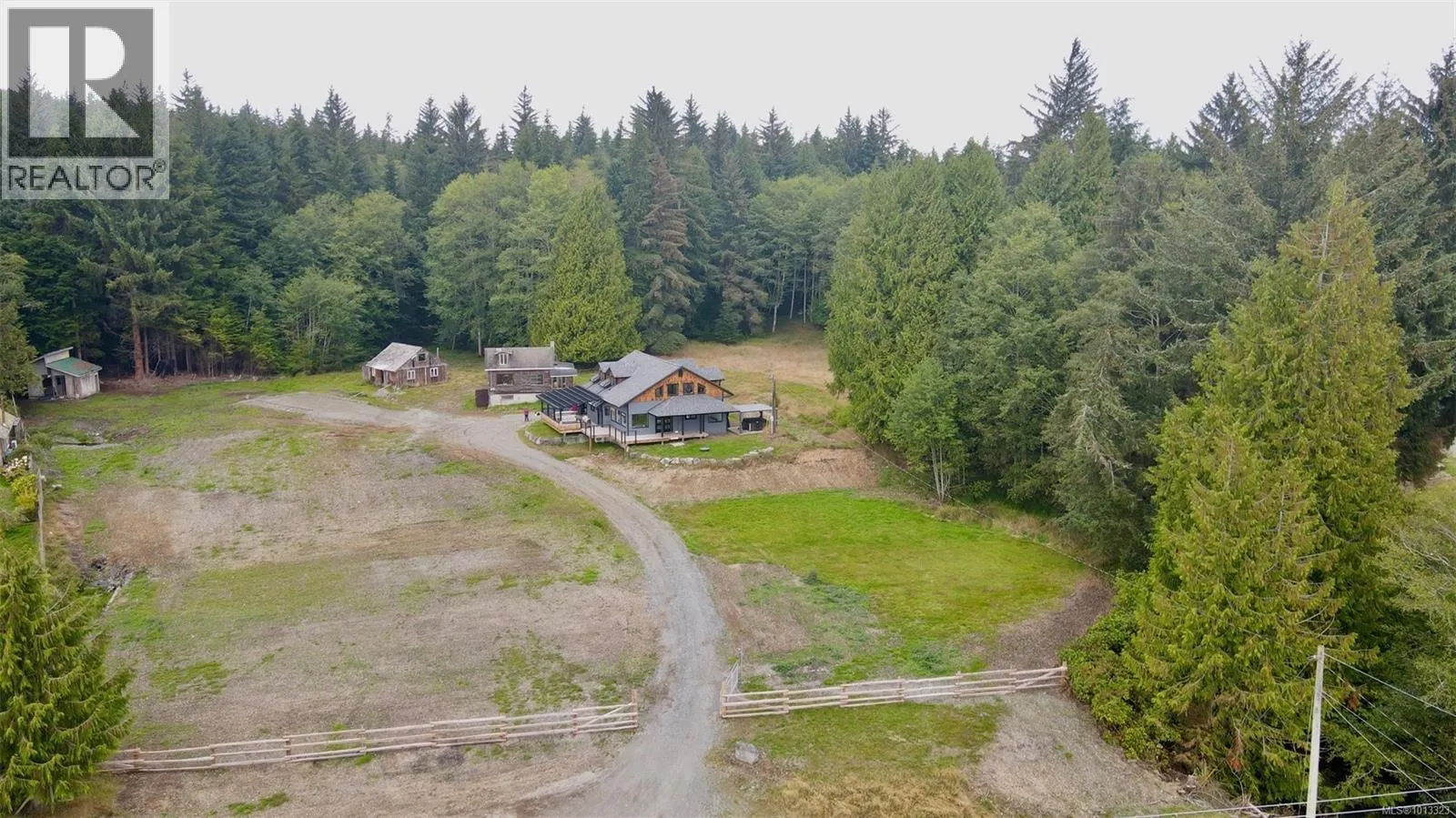305 Kaleva Rd