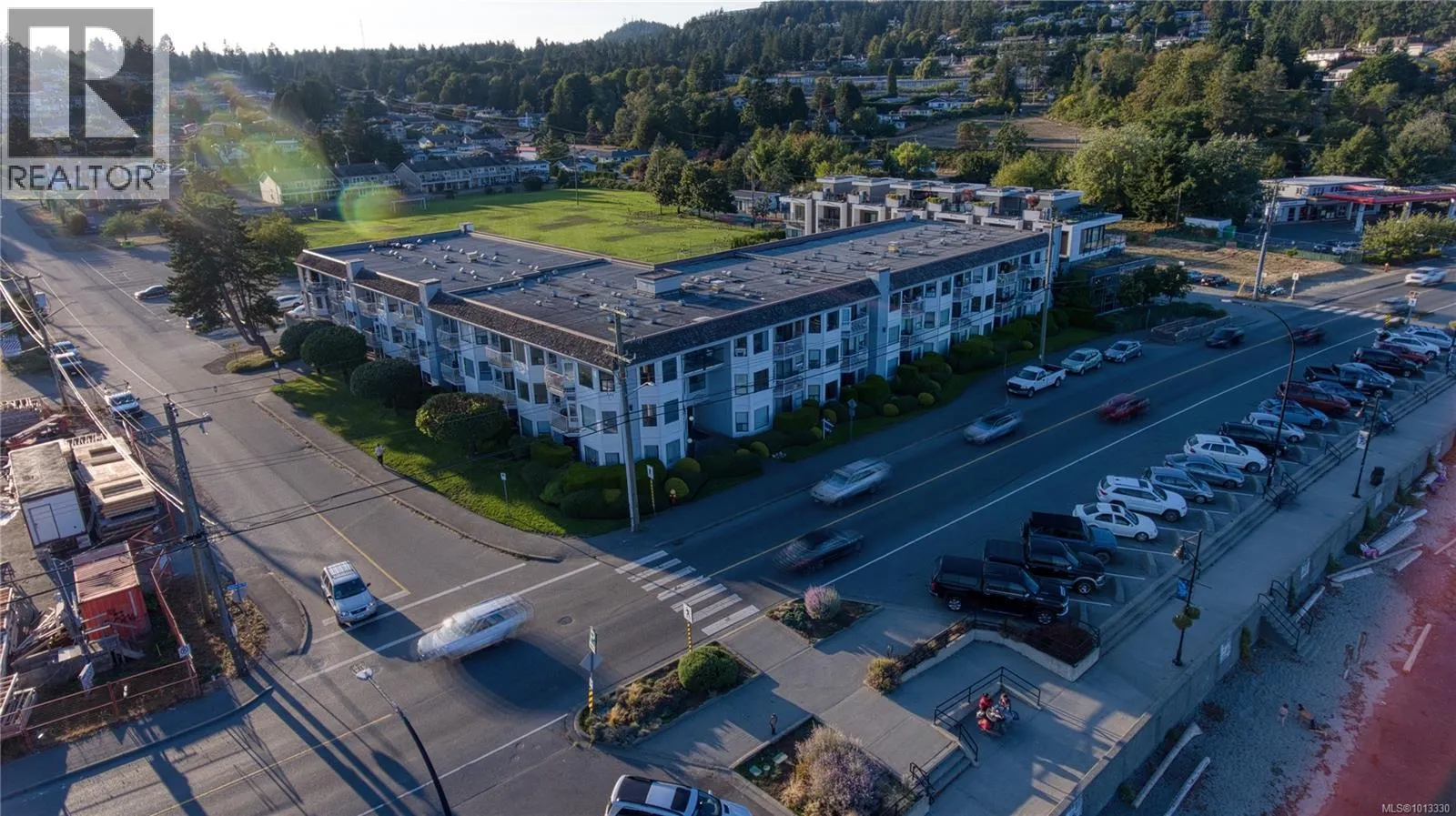 308 2815 Departure Bay Rd