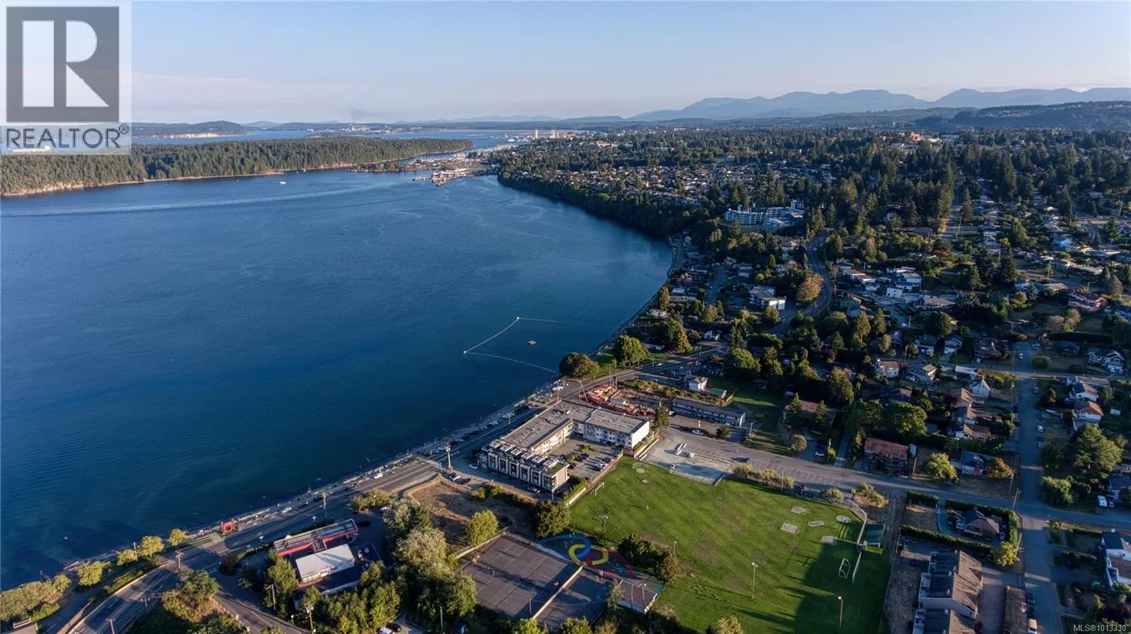 308 2815 Departure Bay Rd