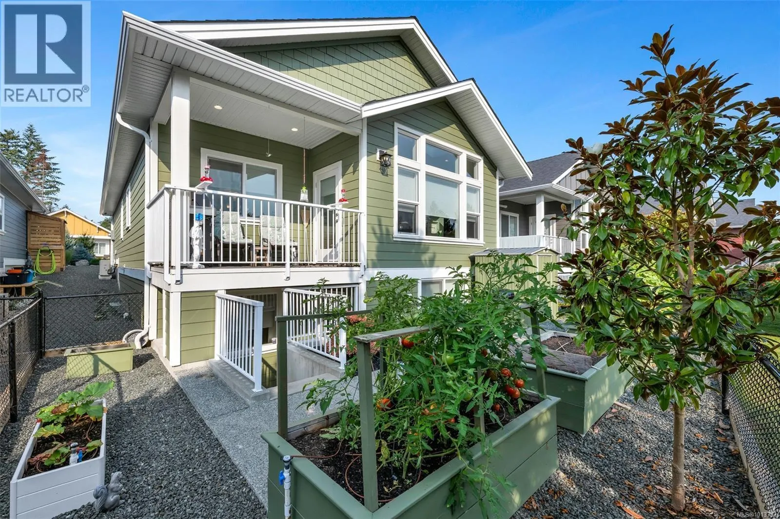 283 Edgewood Cres