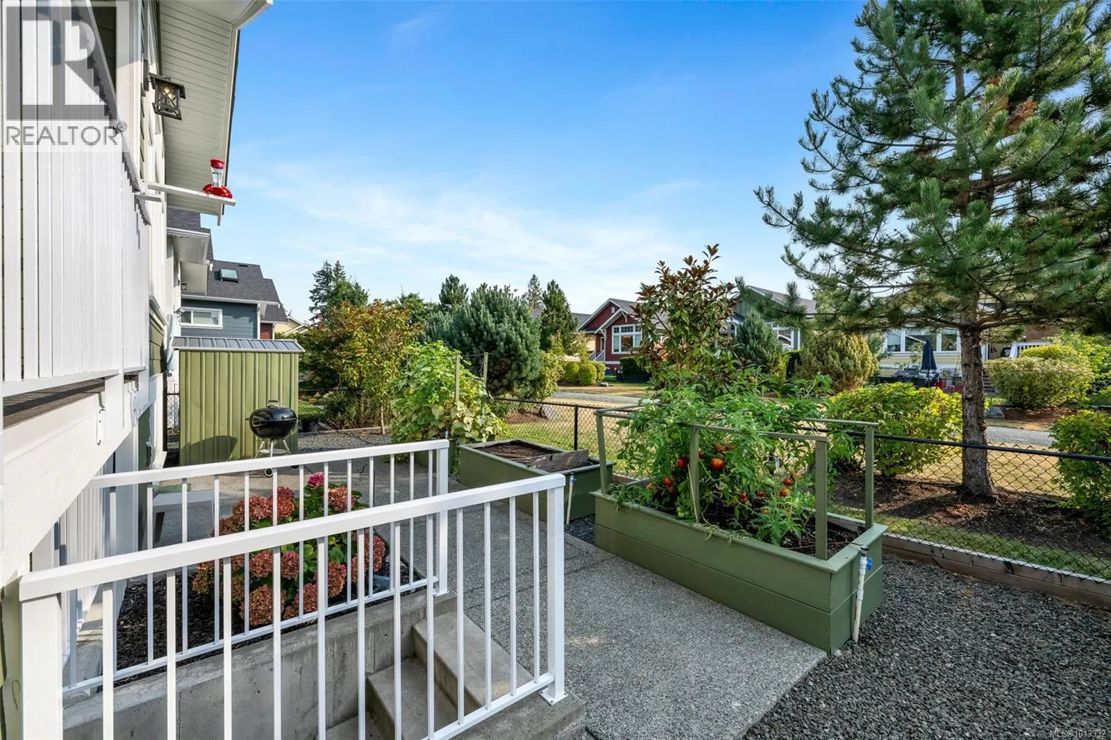 283 Edgewood Cres