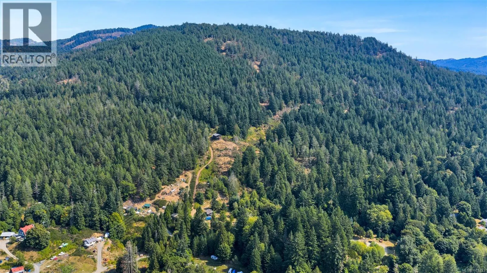 2585 Sooke River Rd