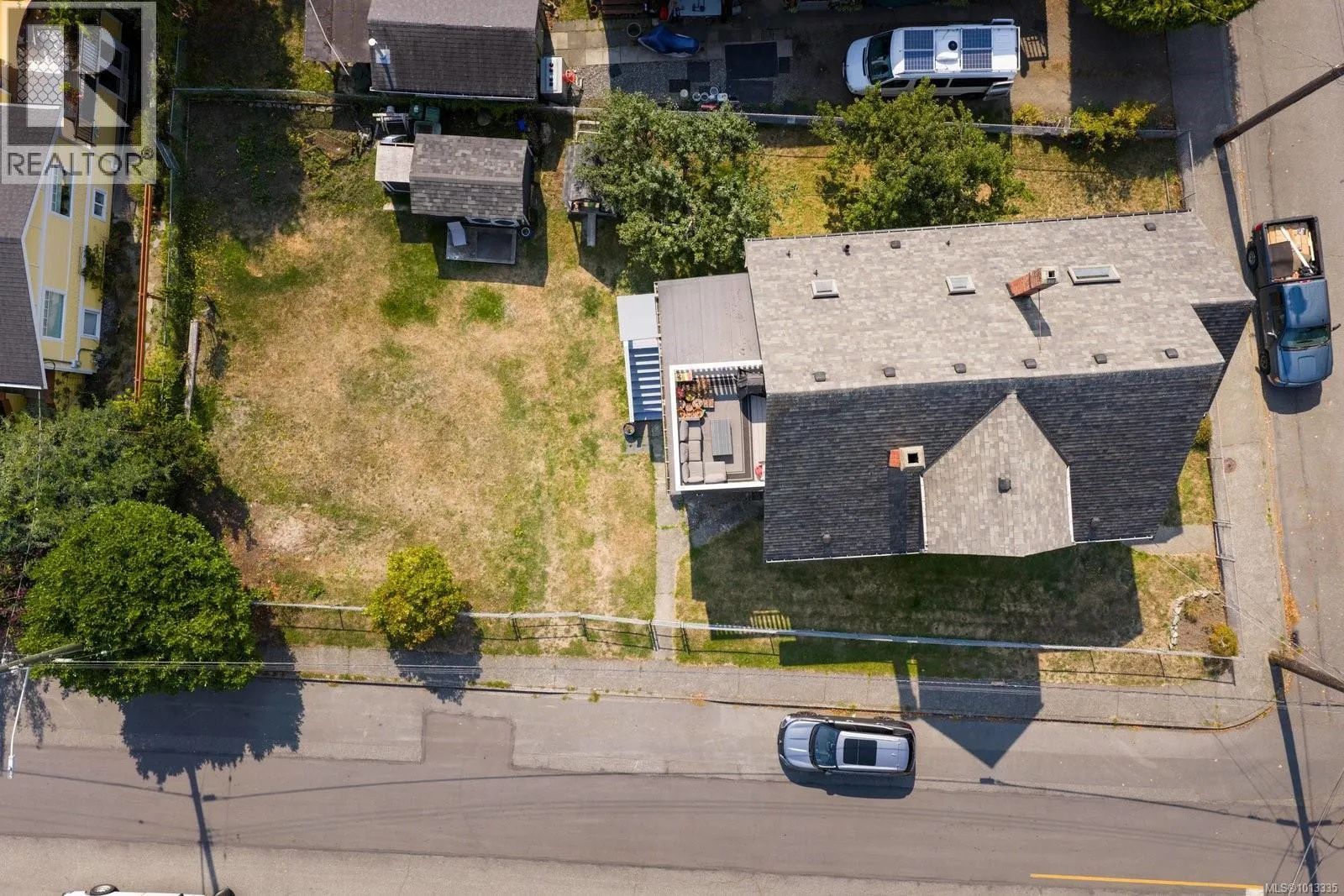 2393 Eastdowne Rd