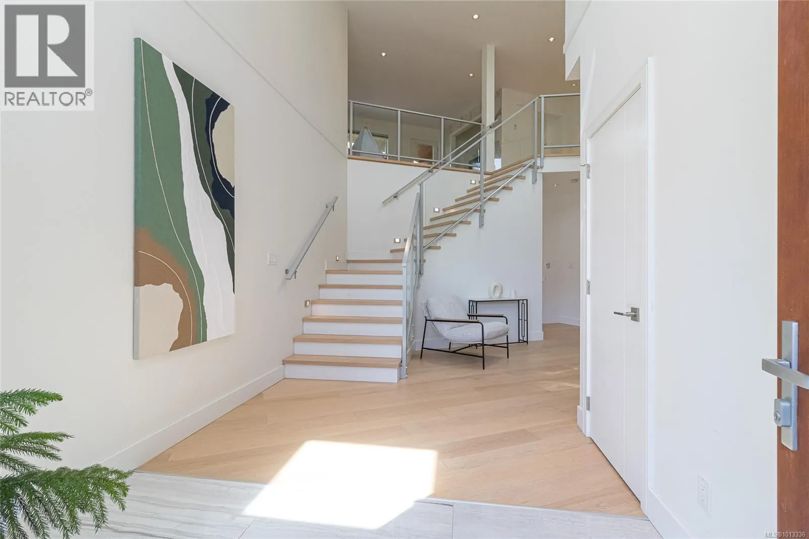 1165 Royal Oak Dr