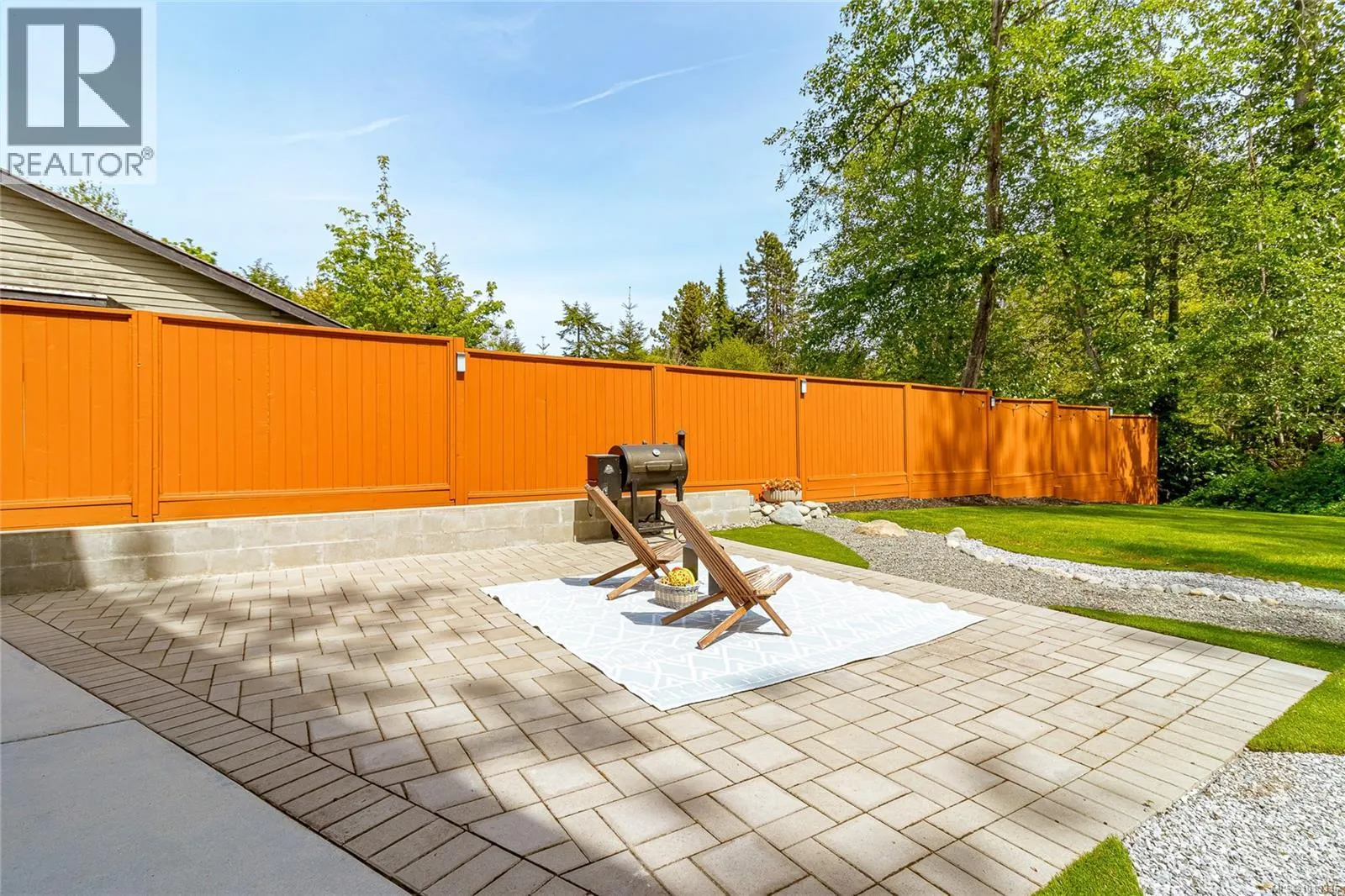 1165 Royal Oak Dr