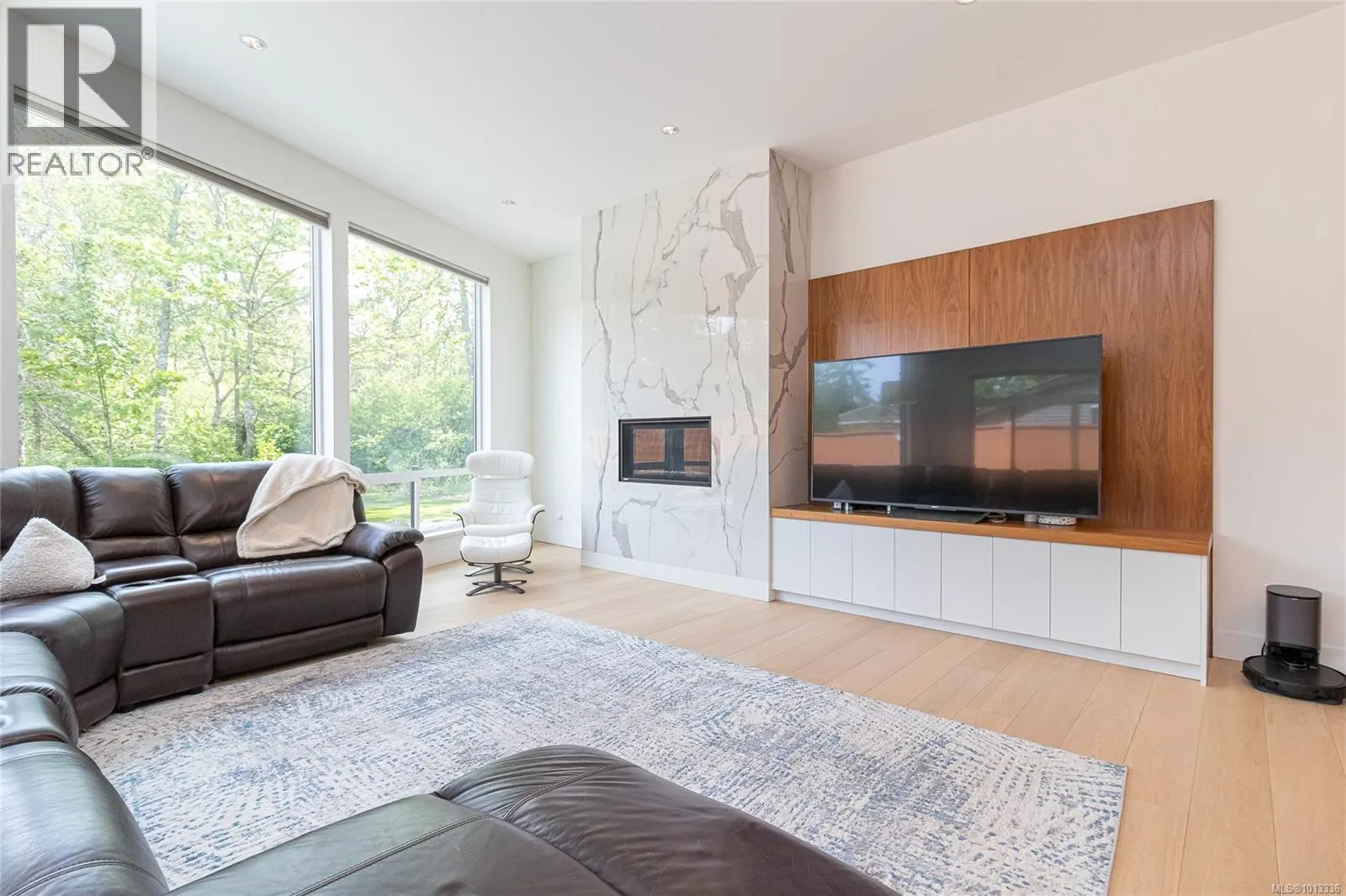 1165 Royal Oak Dr