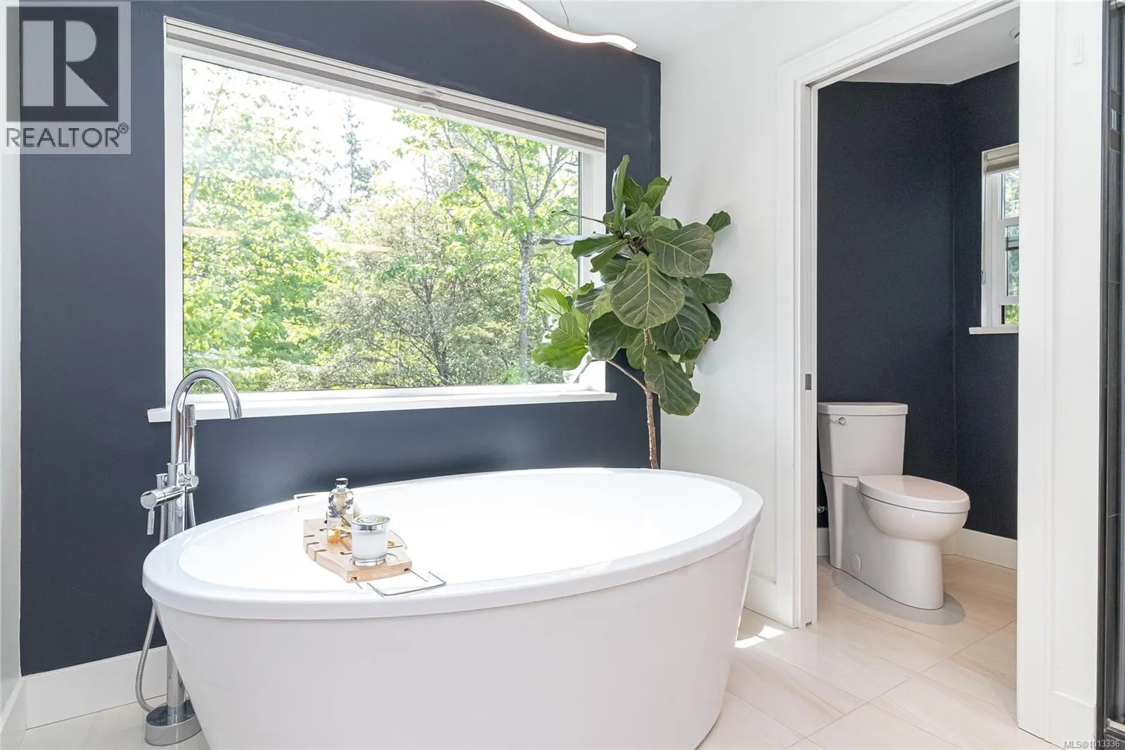 1165 Royal Oak Dr