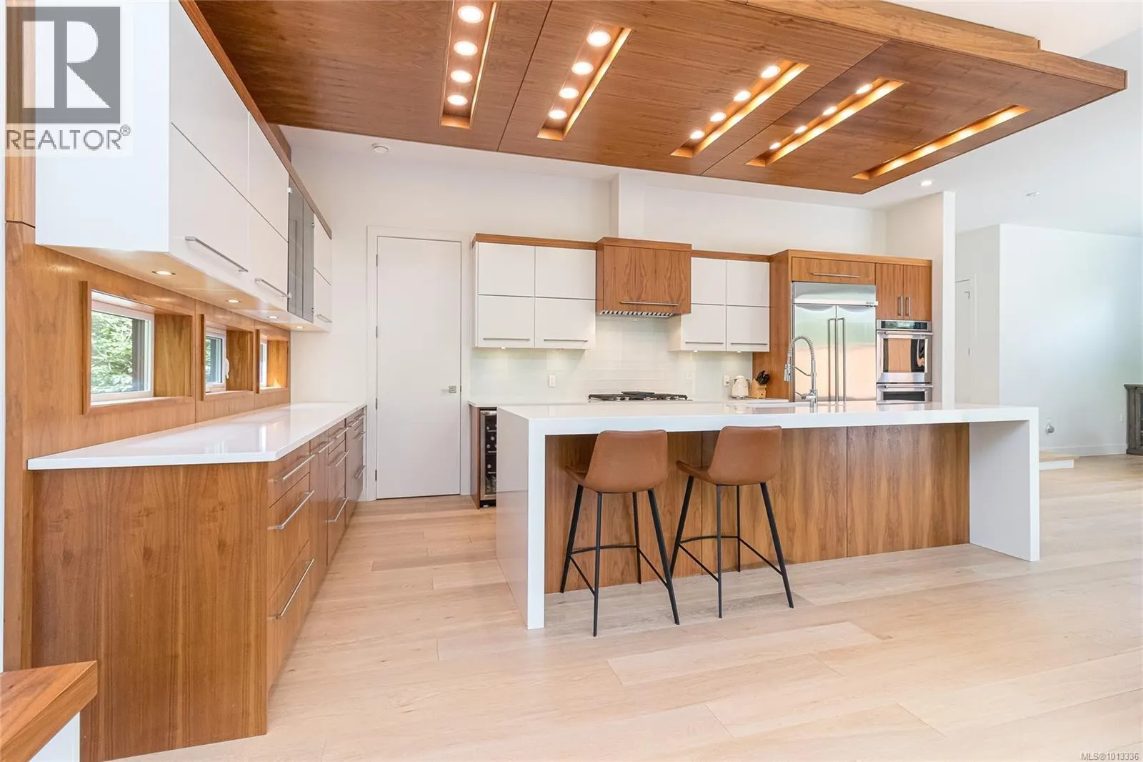 1165 Royal Oak Dr