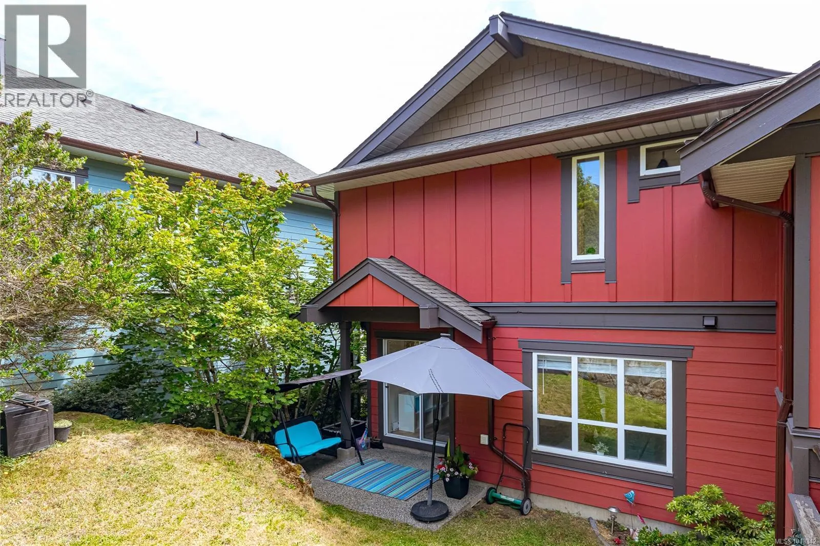 60 486 Royal Bay Dr