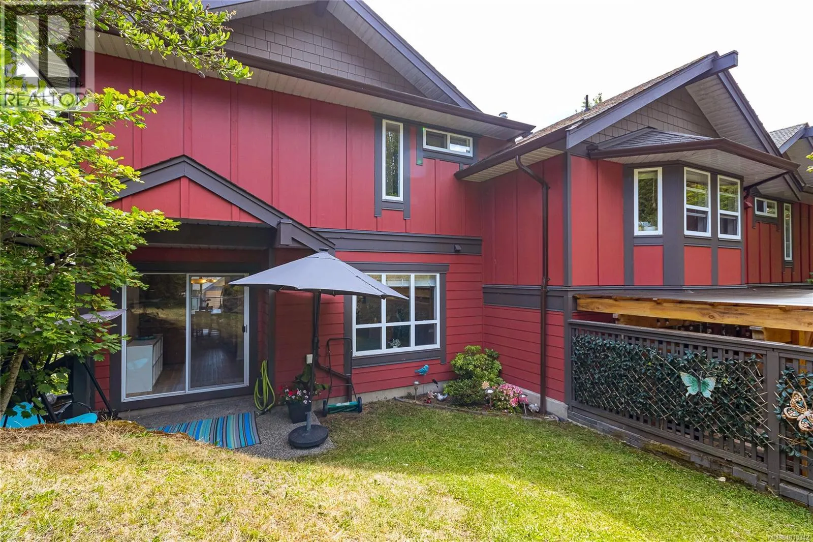 60 486 Royal Bay Dr