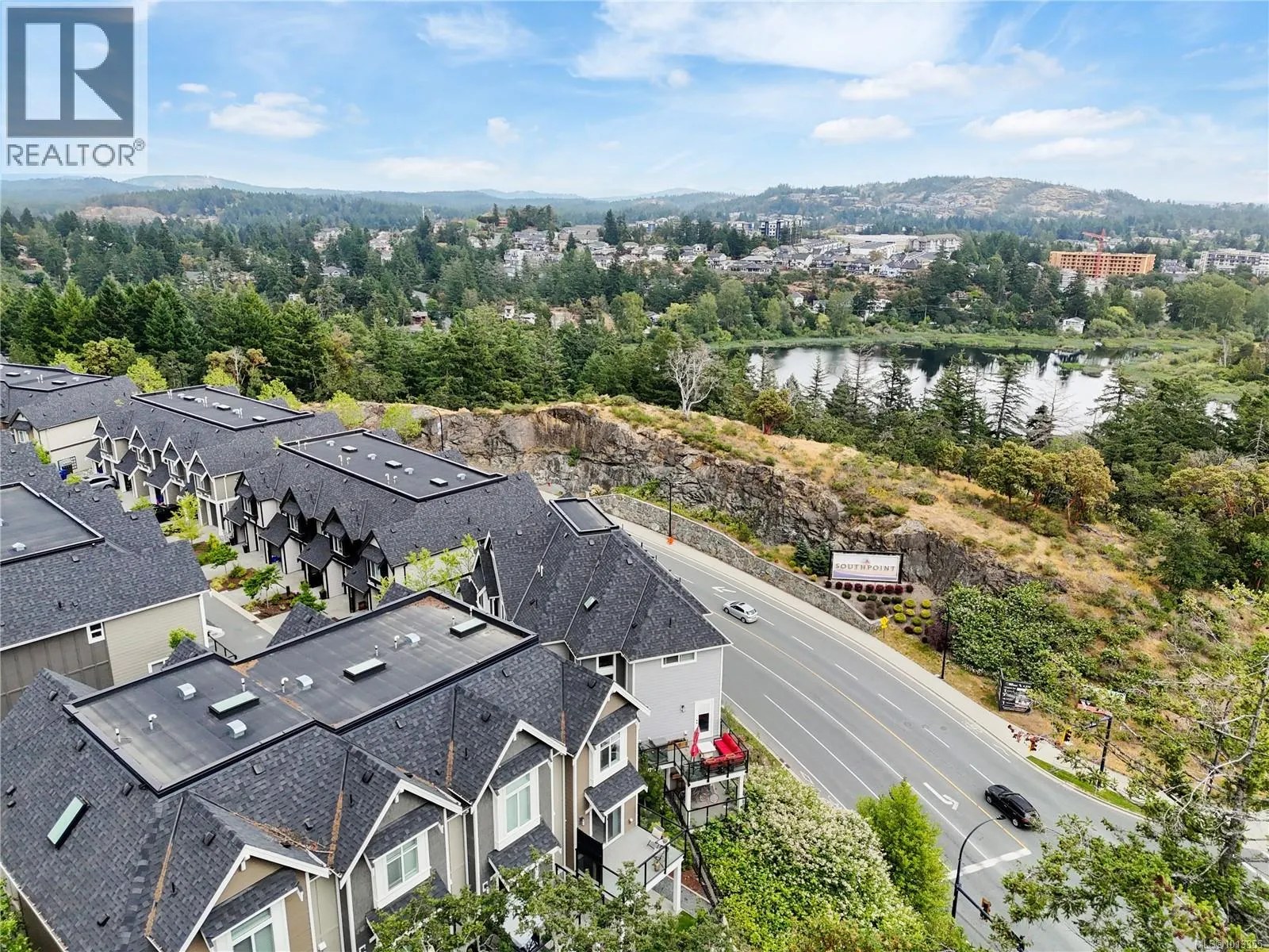 1161 Moonstone Loop