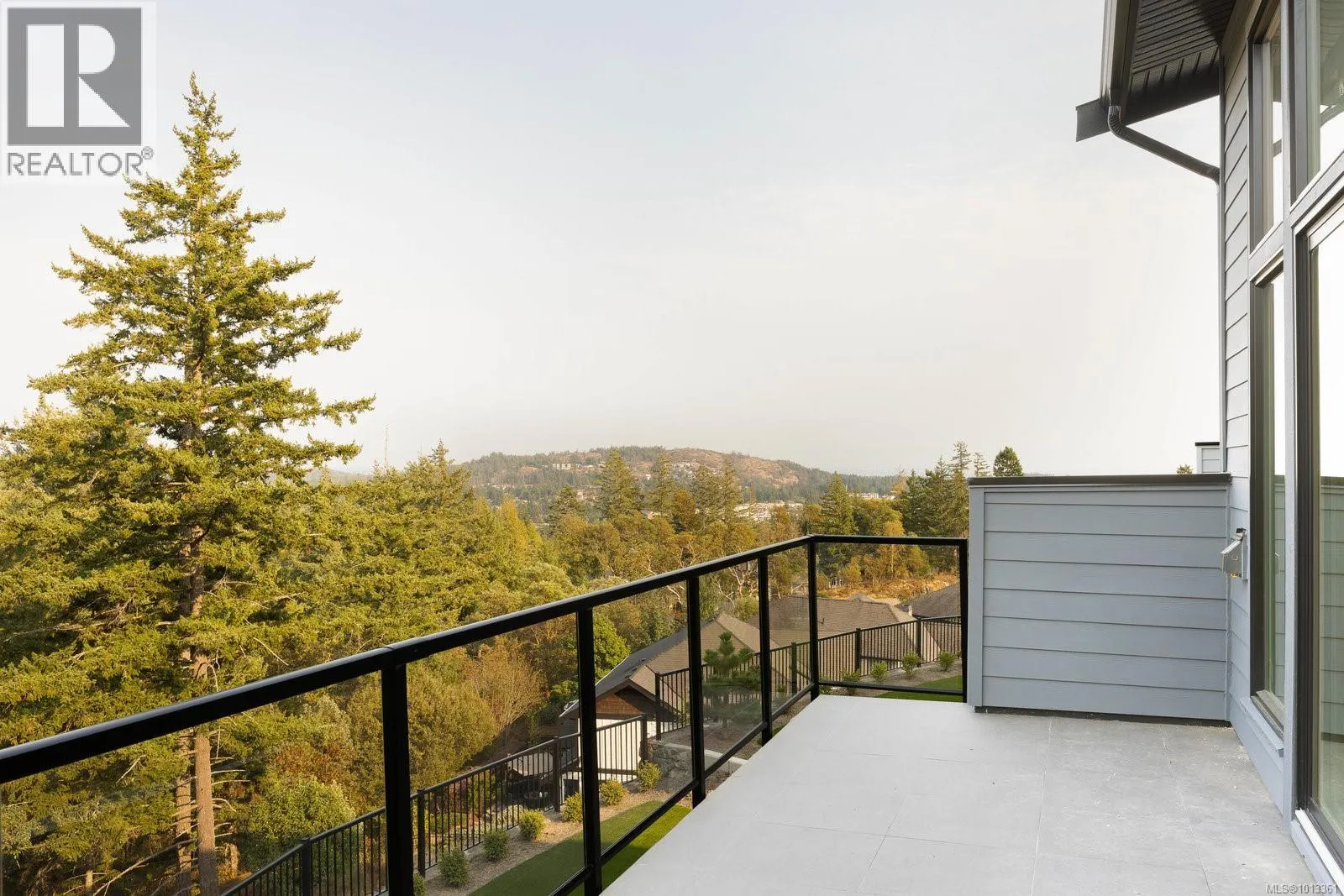 105 2332 Copper Rock Crt