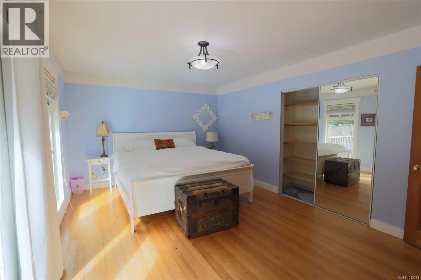 6280 Storey's Beach Rd