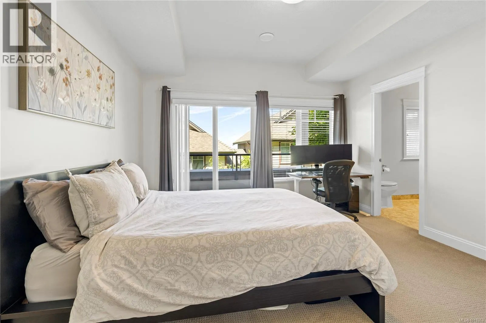 106 4745 Grandview Crt