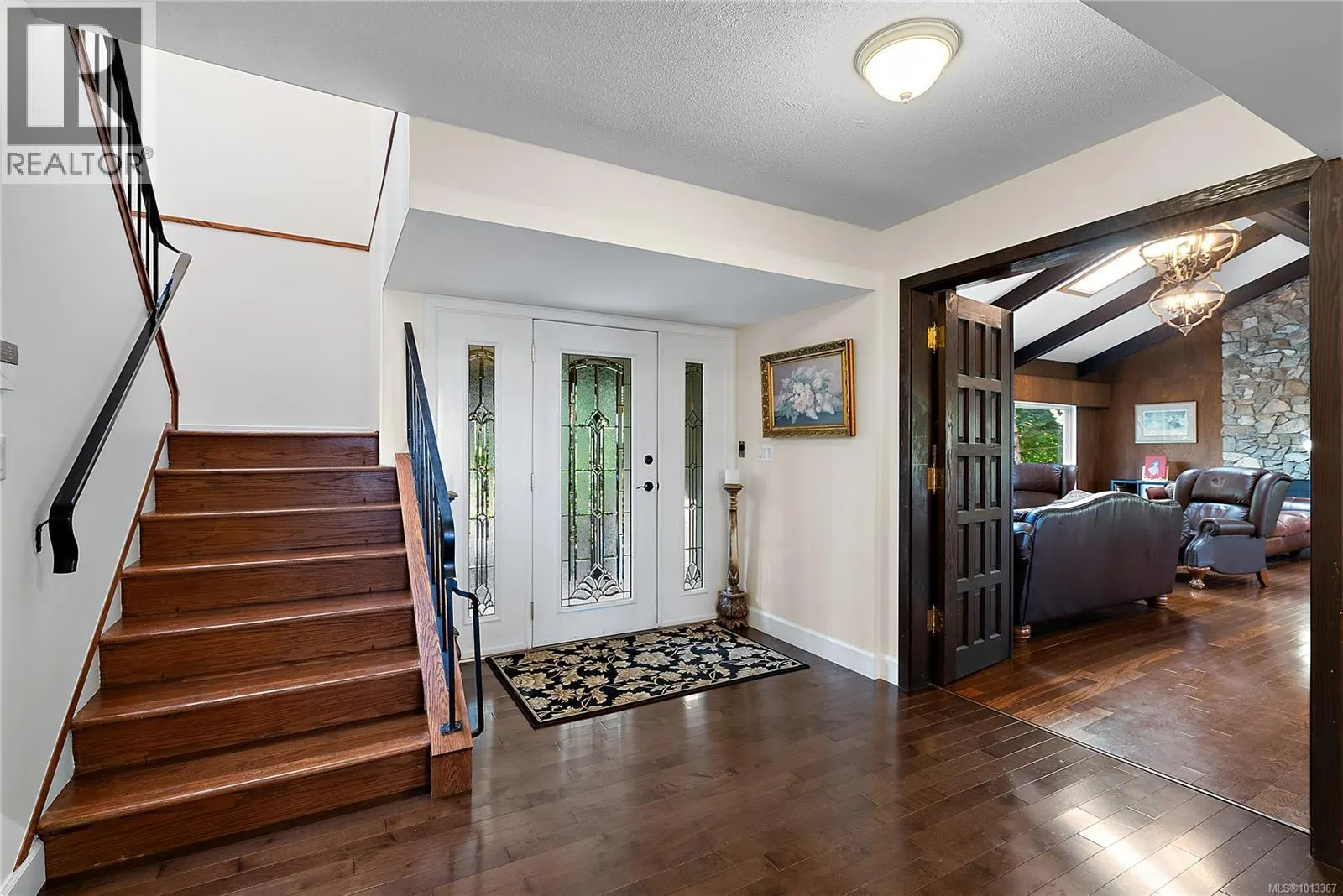 1661 Lands End Rd