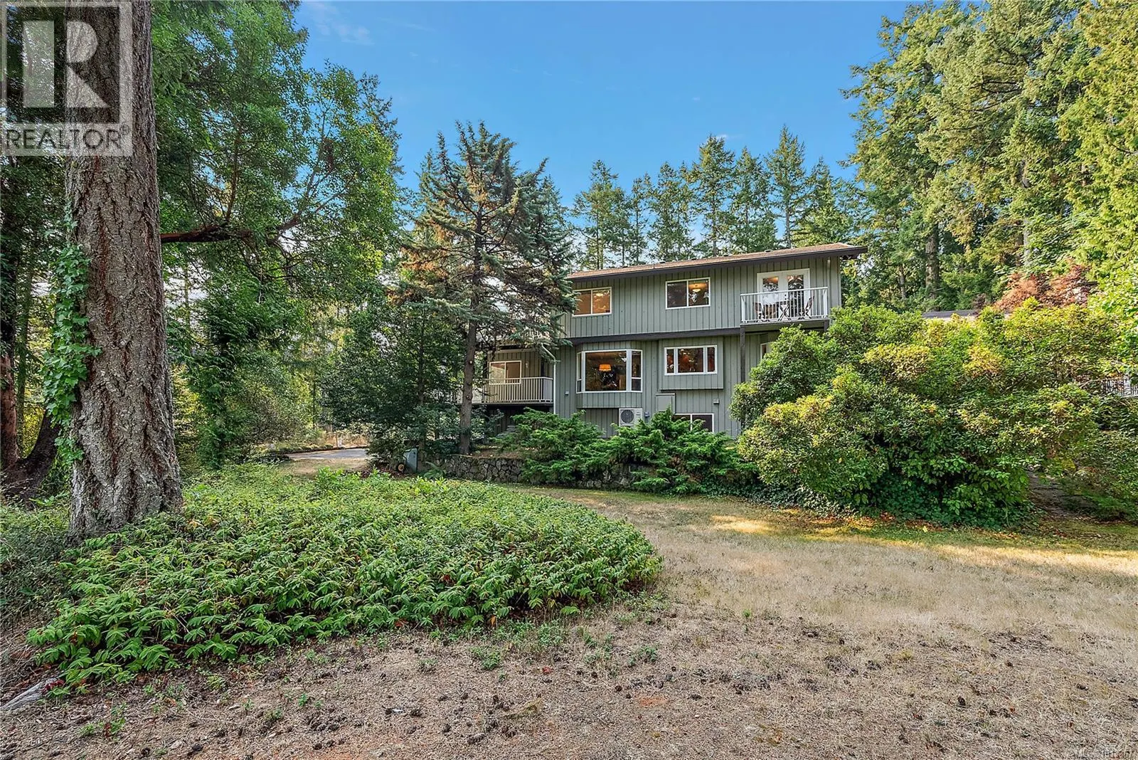 1661 Lands End Rd