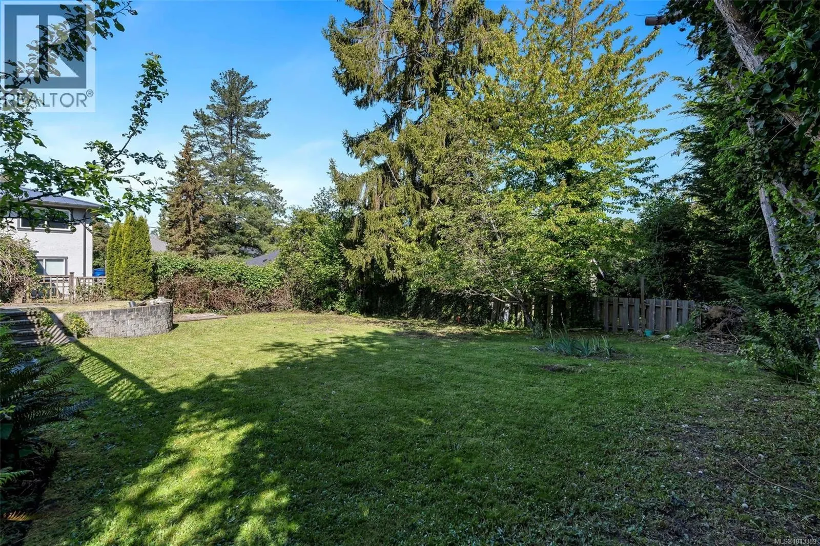 1498 Derby Rd