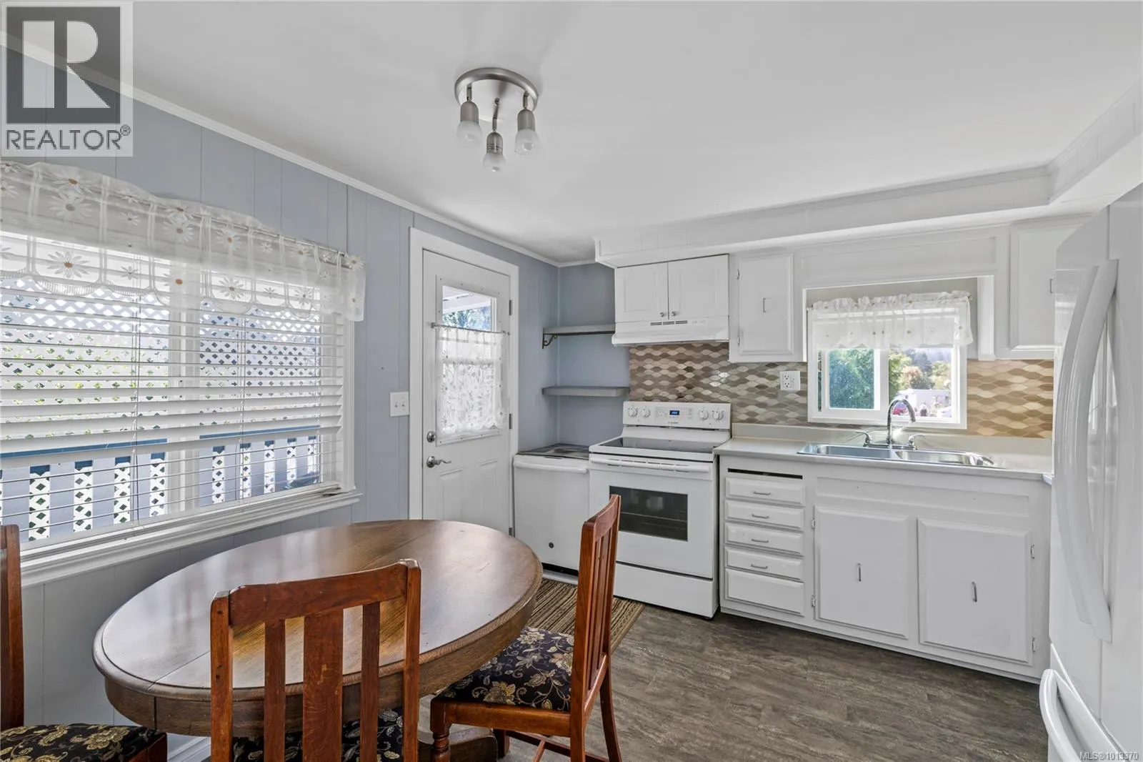 52 Honey Dr