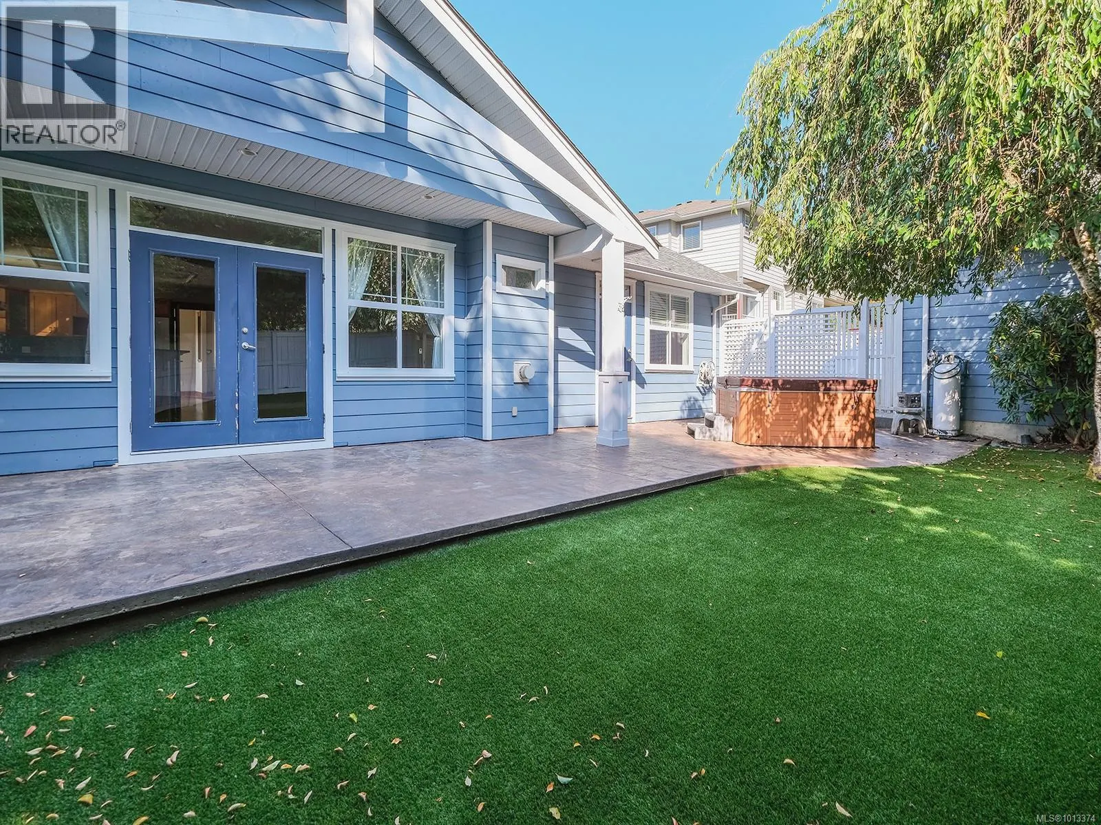 1858 Sterling Ridge Pl