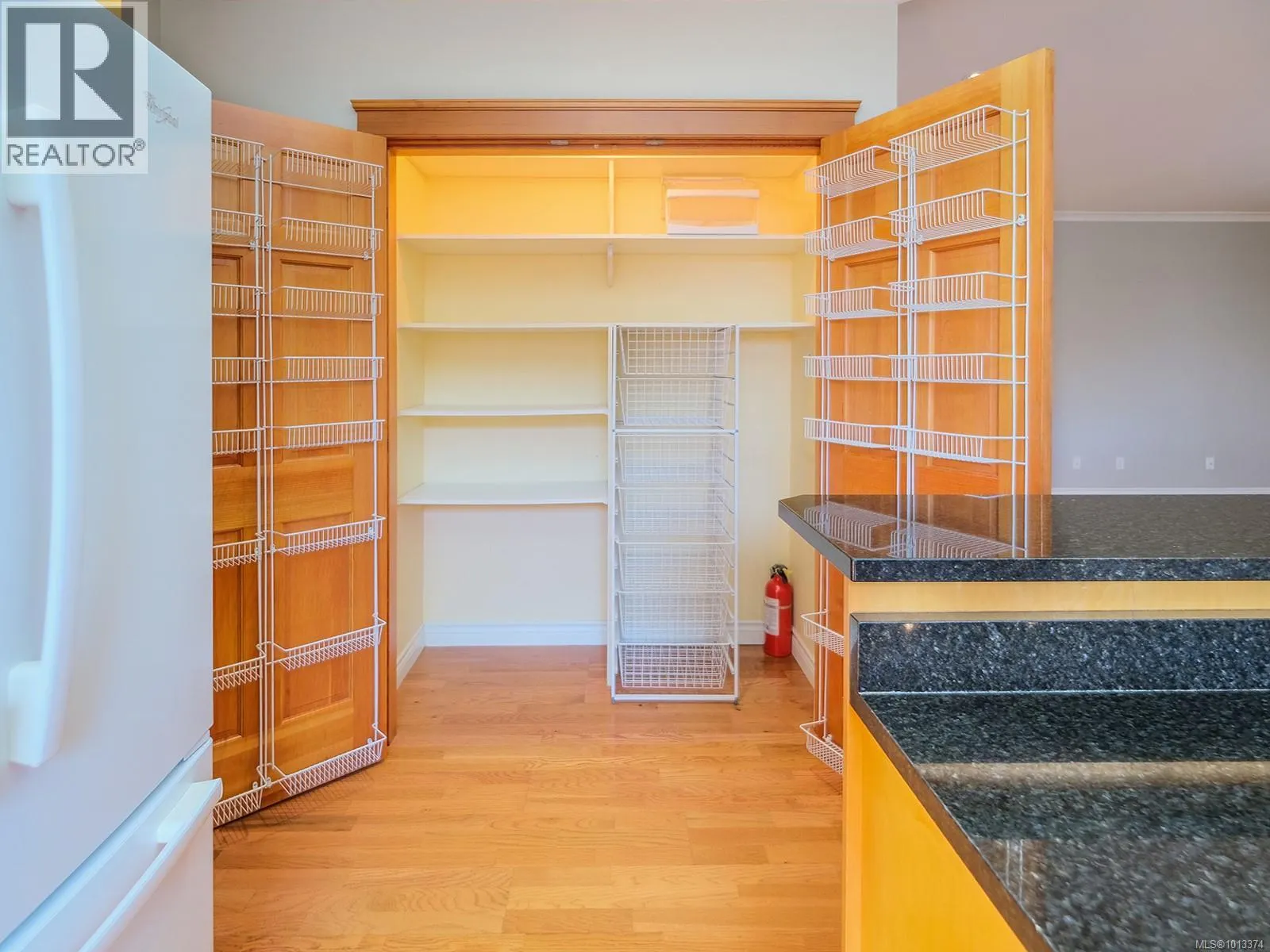 1858 Sterling Ridge Pl