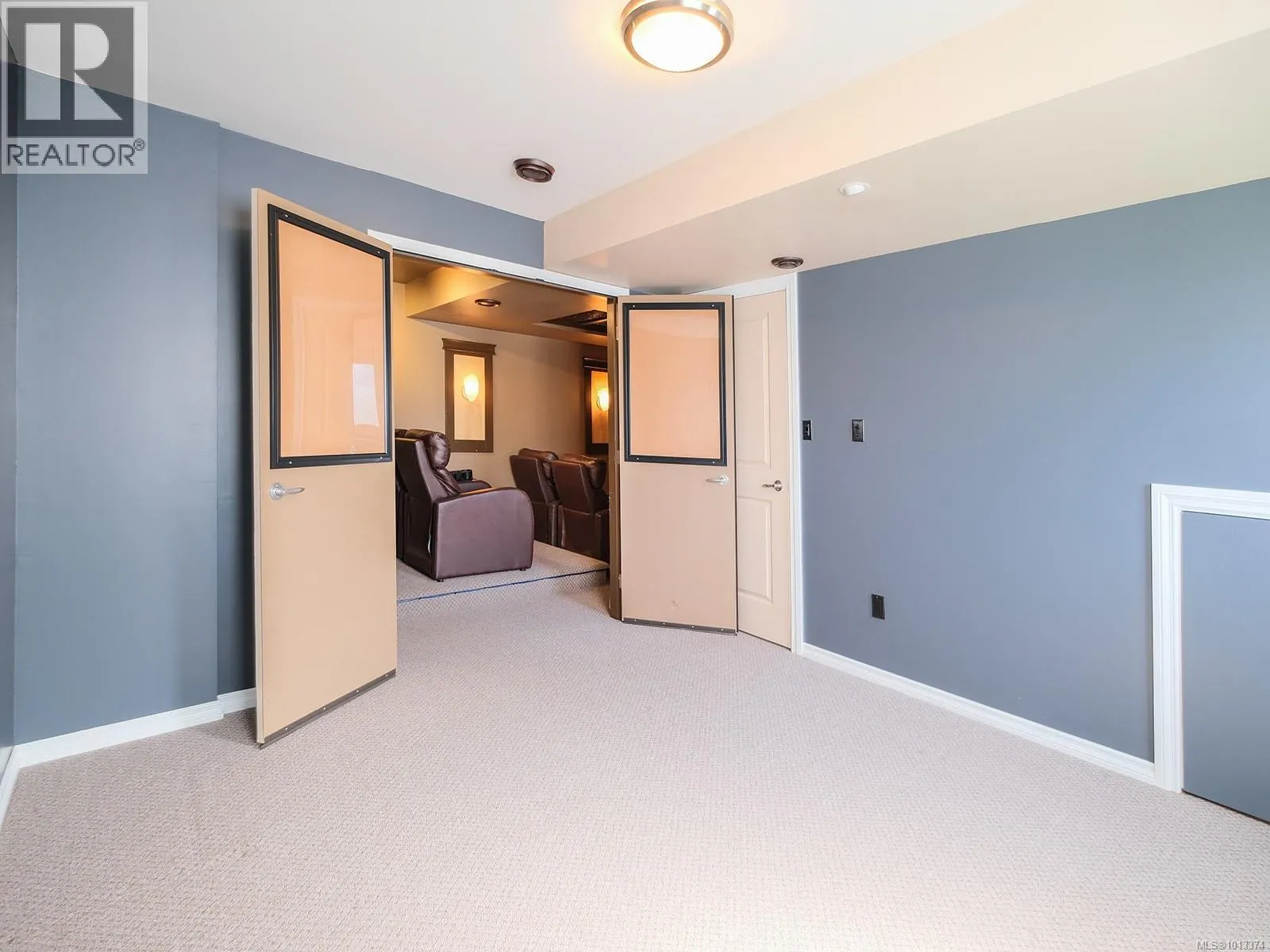 1858 Sterling Ridge Pl