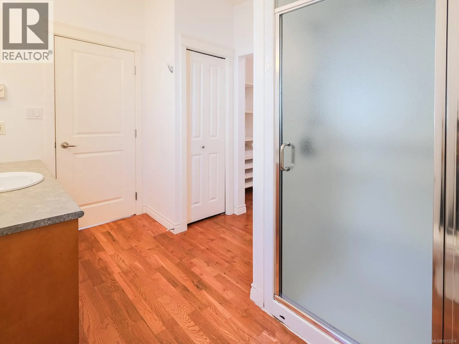 1858 Sterling Ridge Pl