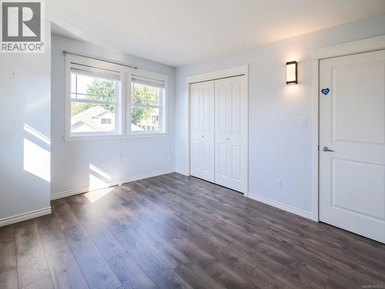 1858 Sterling Ridge Pl