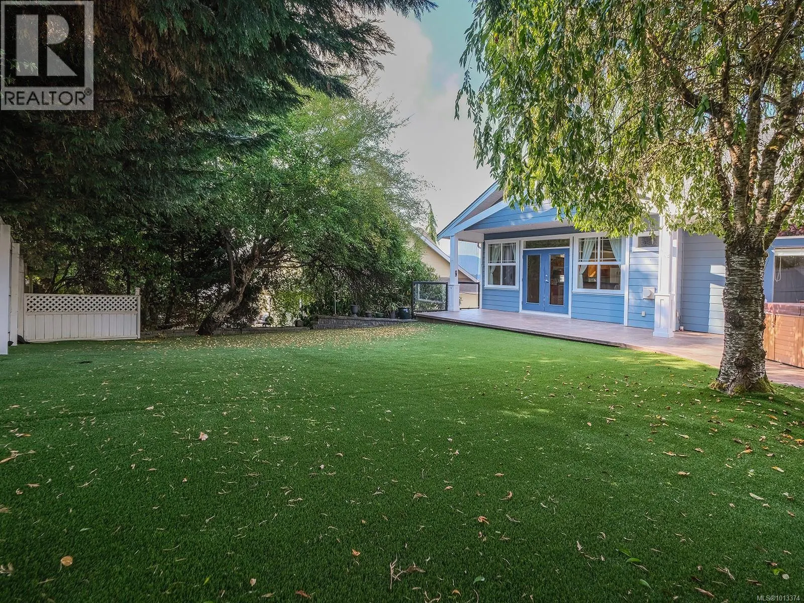 1858 Sterling Ridge Pl