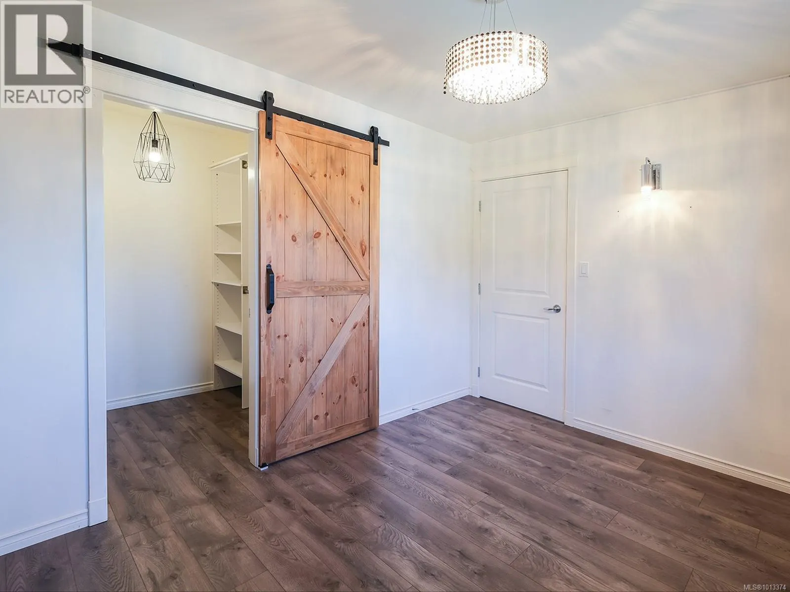 1858 Sterling Ridge Pl