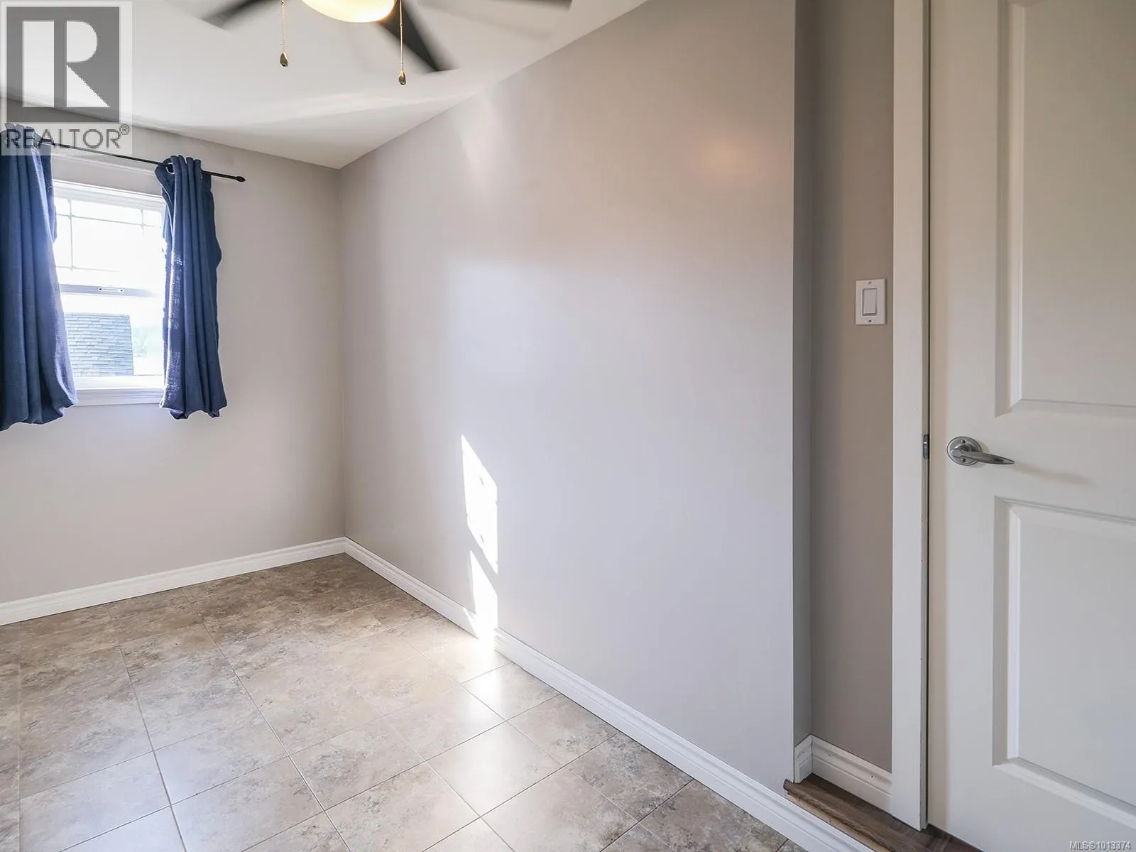1858 Sterling Ridge Pl