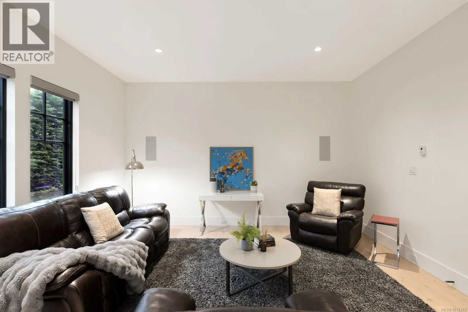 418 Beach Dr