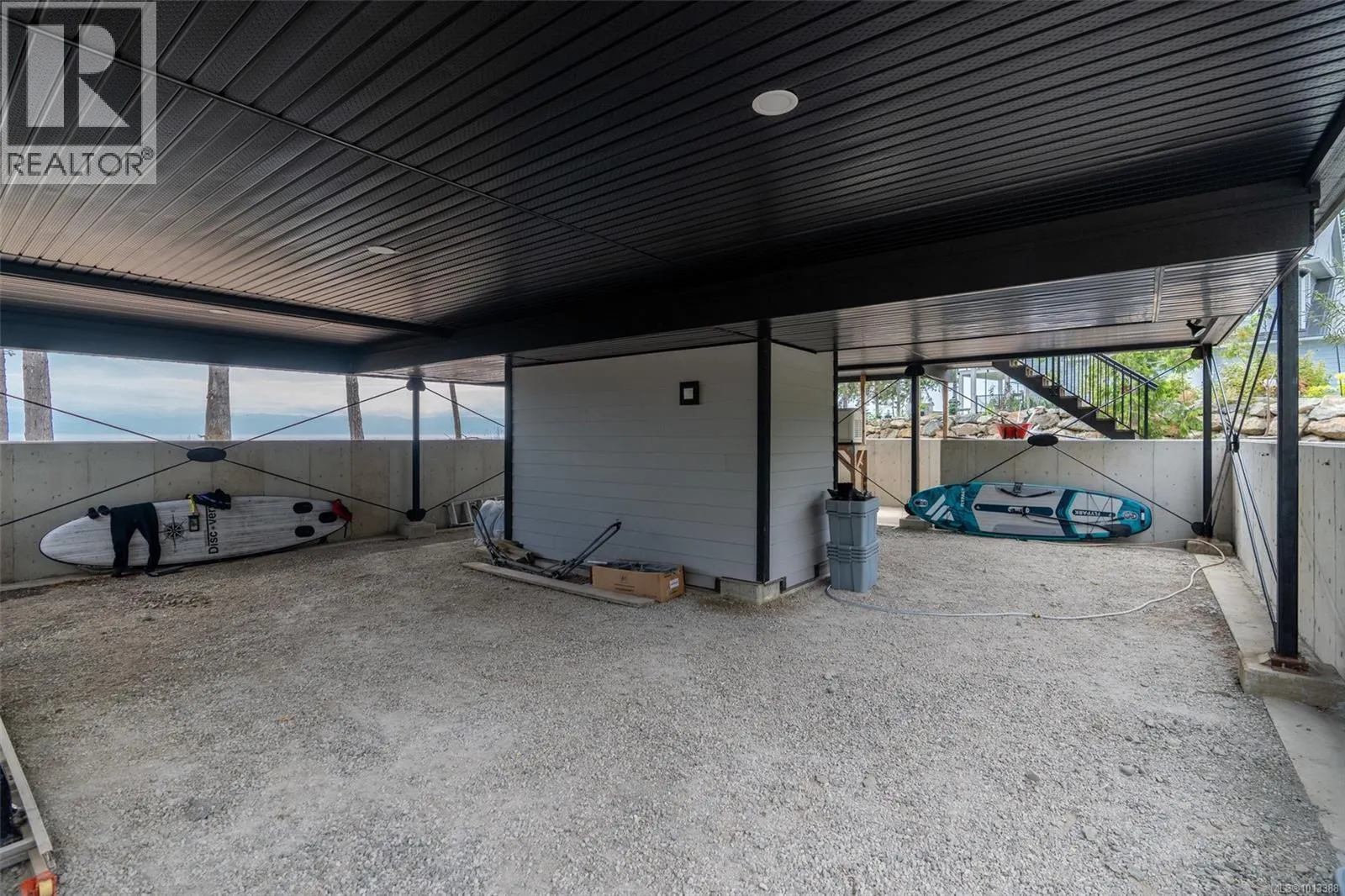 8801 West Coast Rd