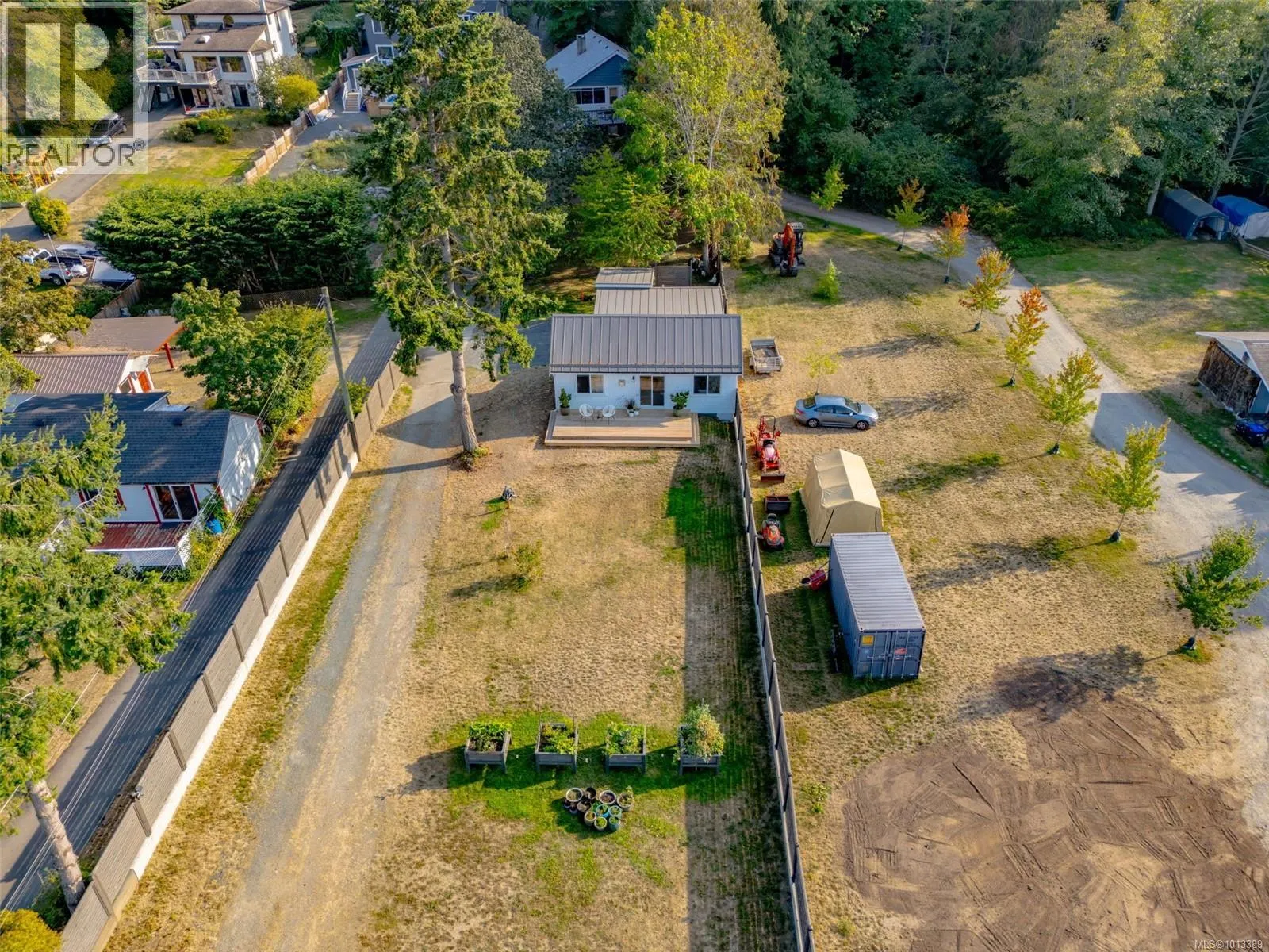 7902 Lantzville Rd