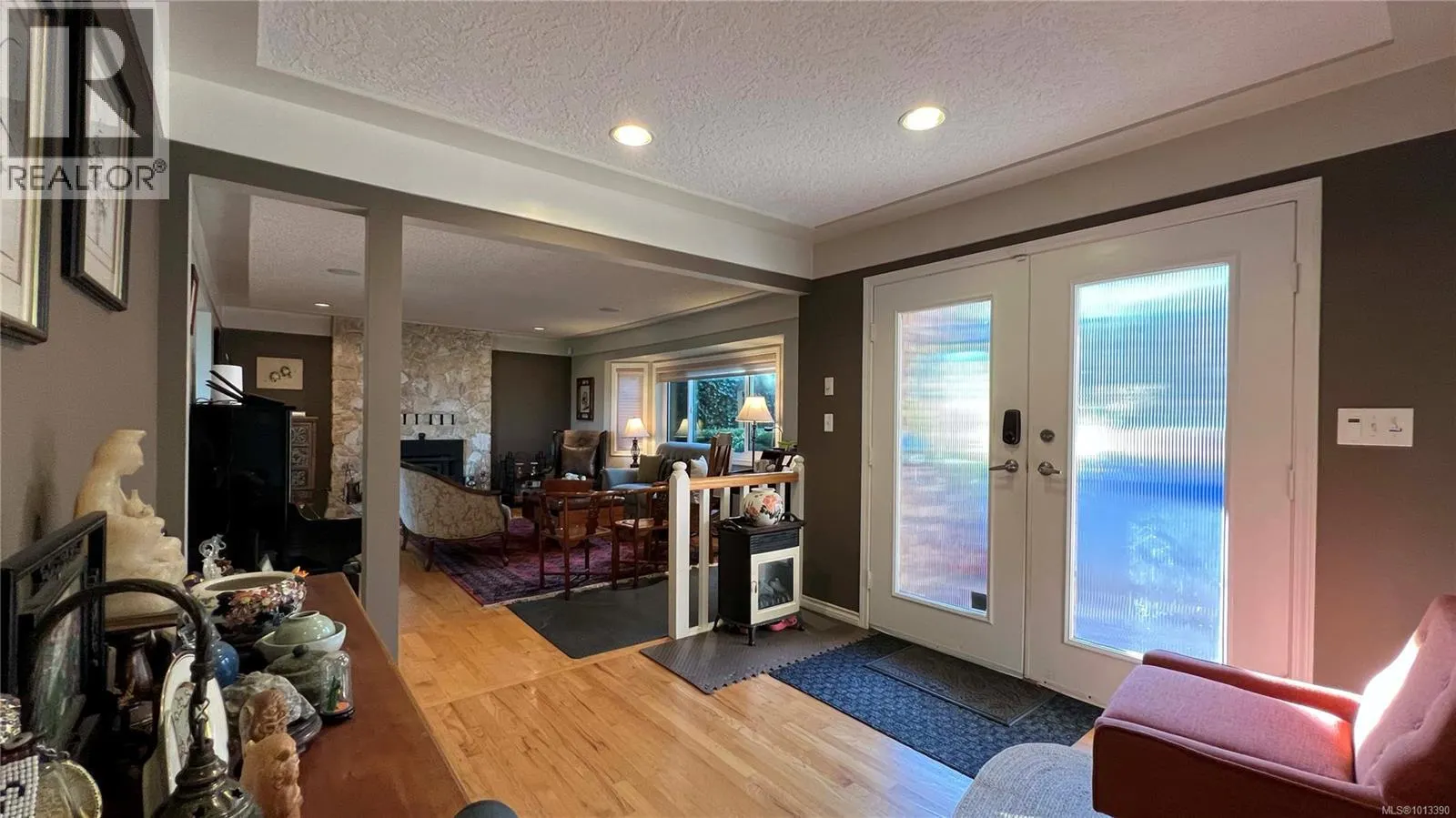 986 Seapearl Pl