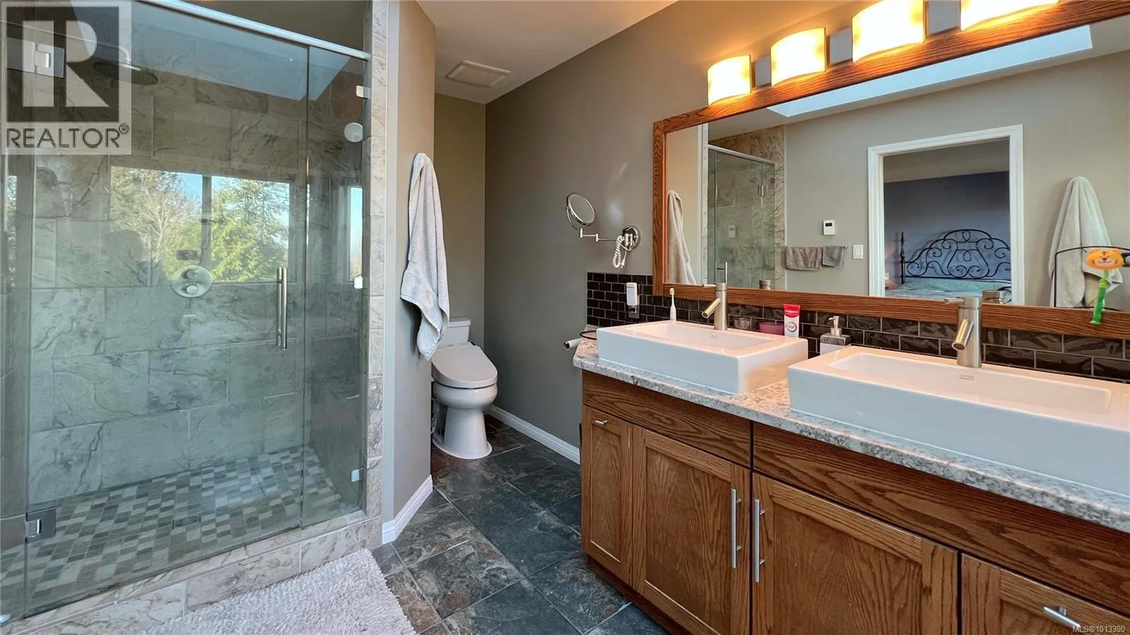 986 Seapearl Pl