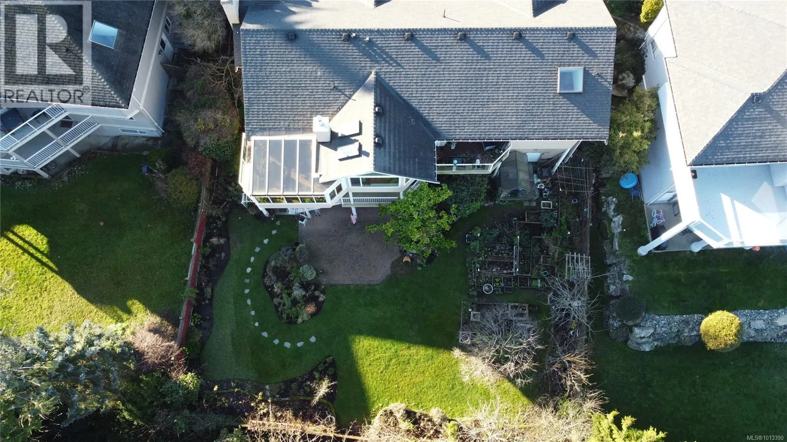 986 Seapearl Pl