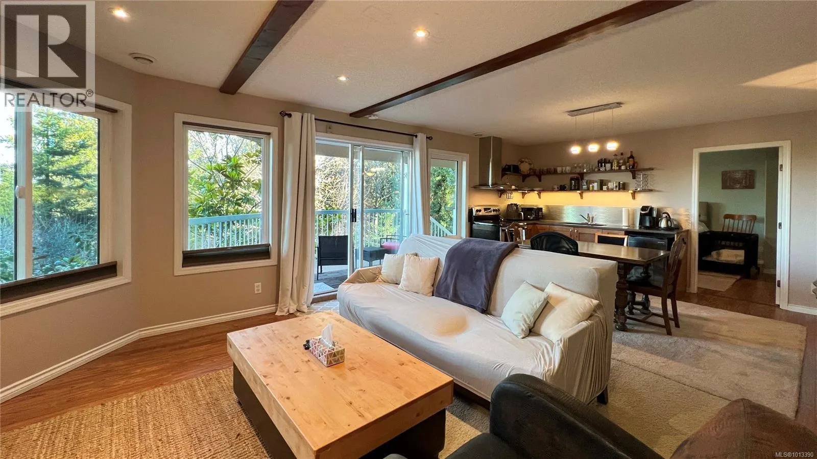 986 Seapearl Pl