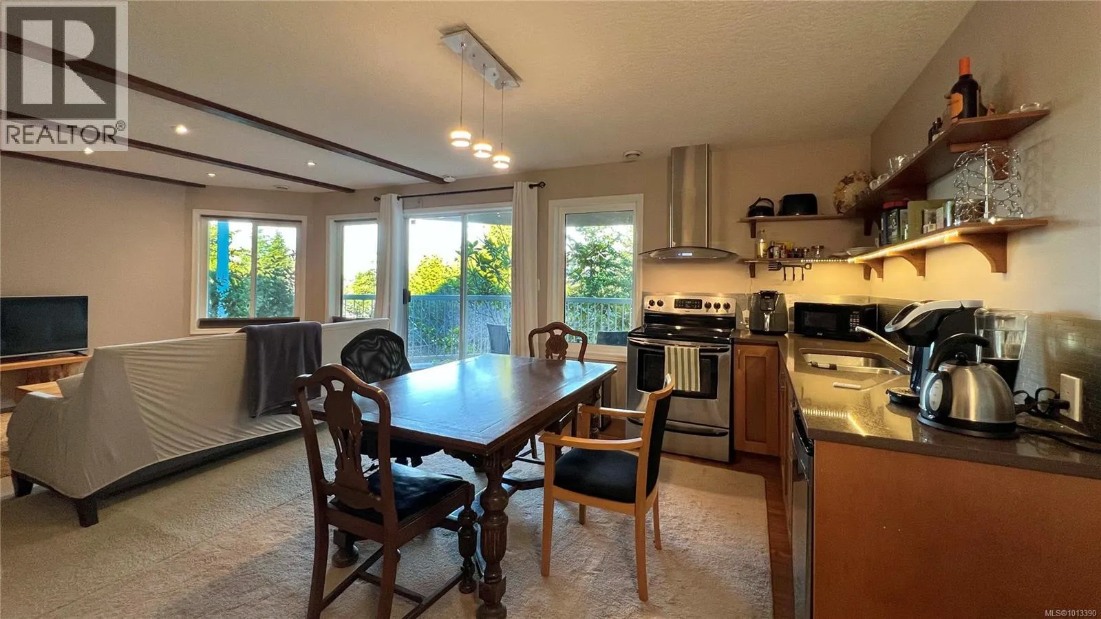 986 Seapearl Pl