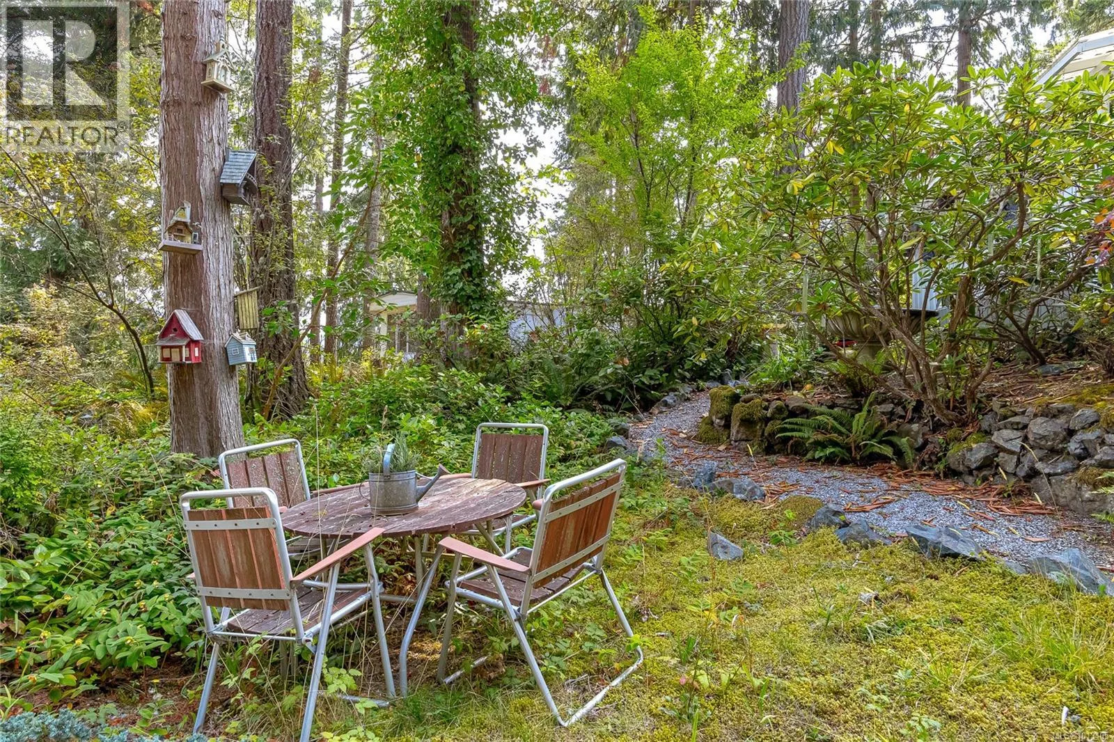 47 5838 Blythwood Rd