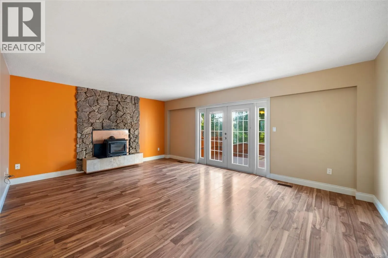 1 1164 Palmer Rd