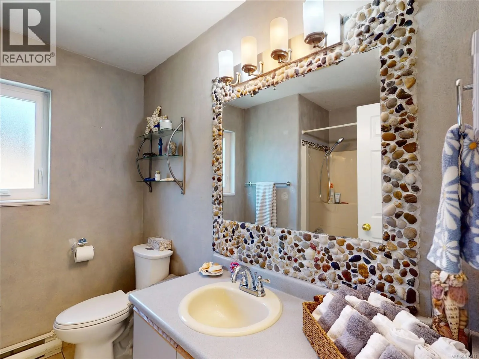 2113 Amethyst Way