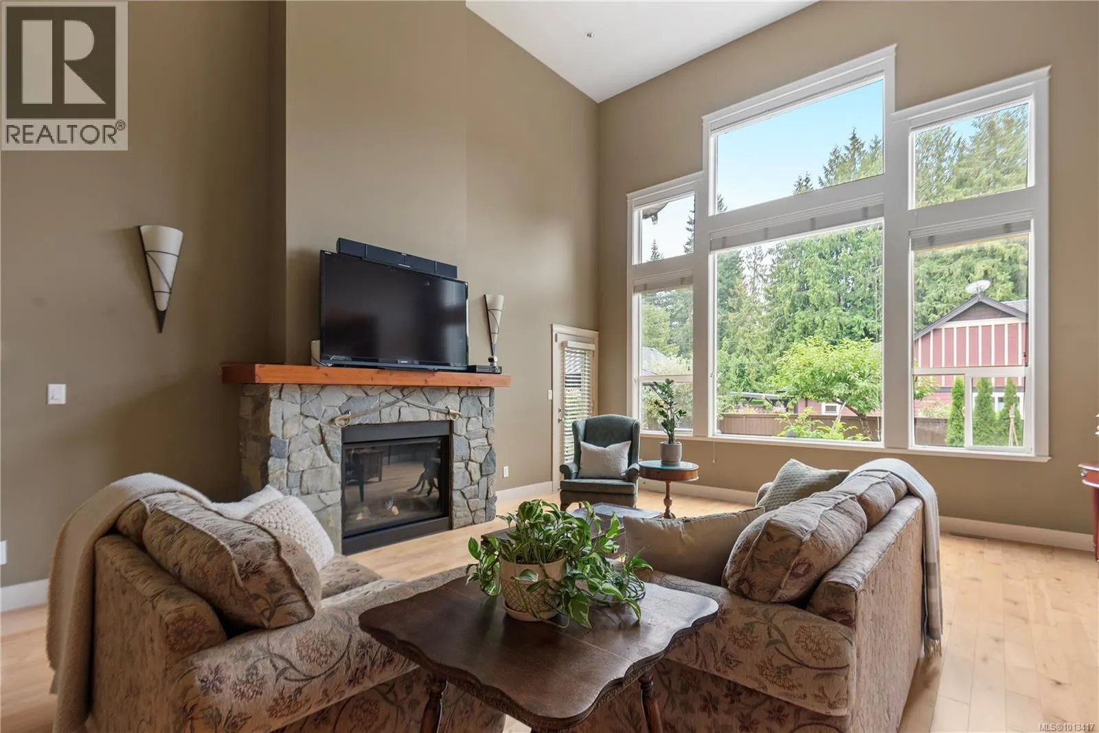 1308 Bonner Cres